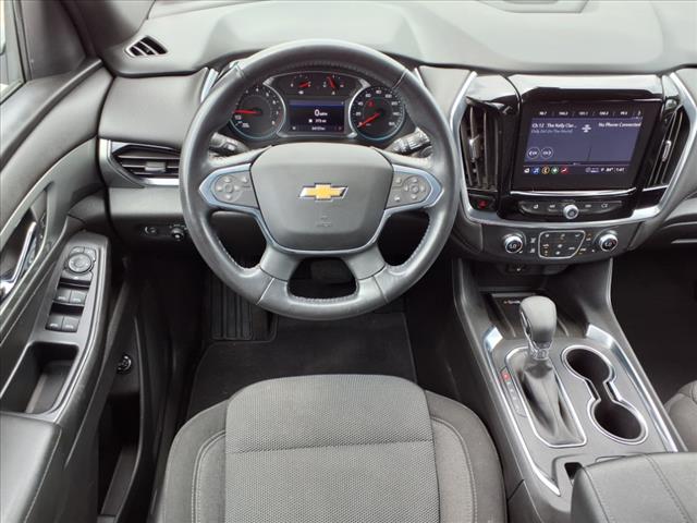 2022 Chevrolet Traverse LT Cloth