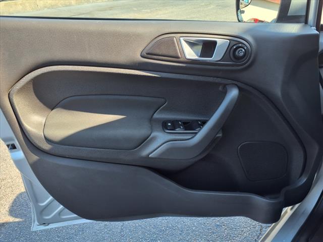 2015 Ford Fiesta SE