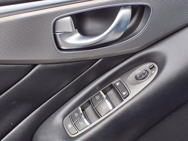 2014 INFINITI Q50 Base