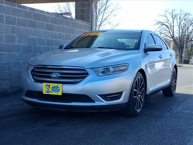 2018 Ford Taurus