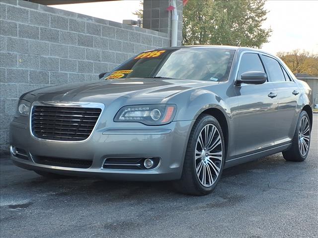 2012 Chrysler 300 S V6