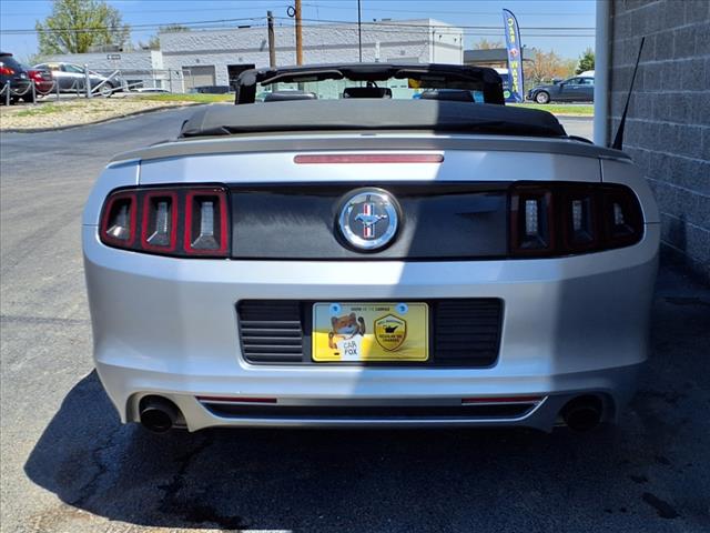 2014 Ford Mustang V6