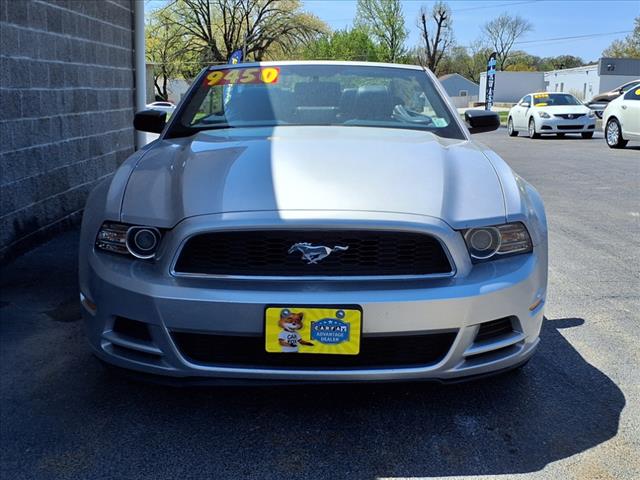 2014 Ford Mustang V6