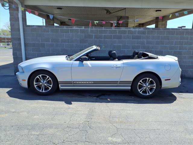 2014 Ford Mustang V6