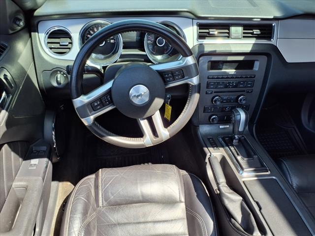 2014 Ford Mustang V6