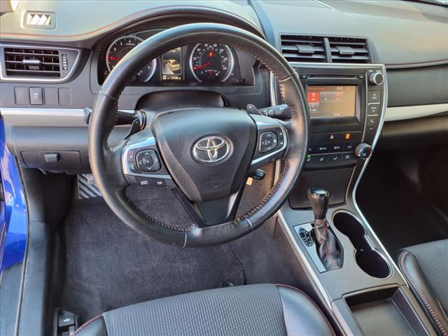 2016 Toyota Camry SE