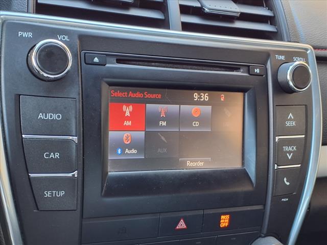 2016 Toyota Camry SE