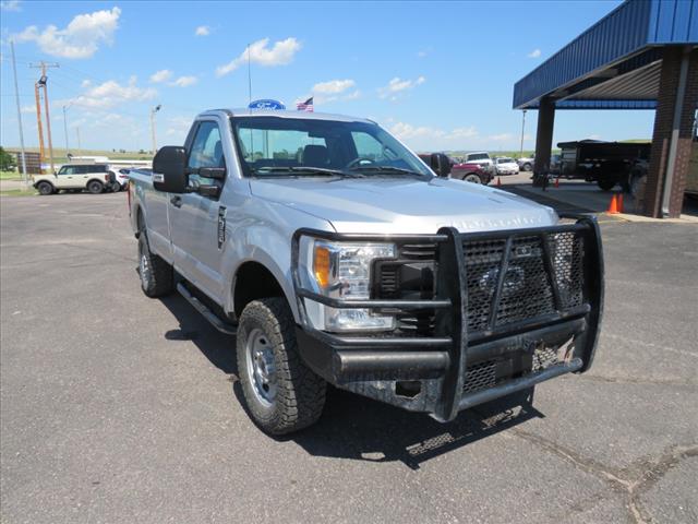 2017 Ford F-250 Super Duty XL