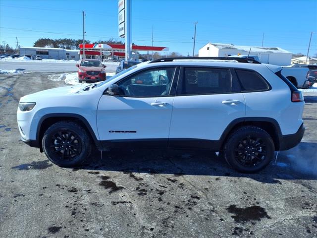 2023 Jeep Cherokee Altitude Lux