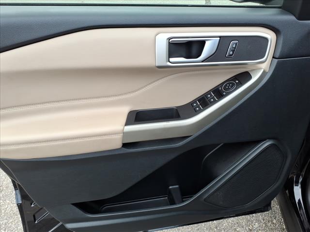 2023 Ford Explorer XLT - Photo 10