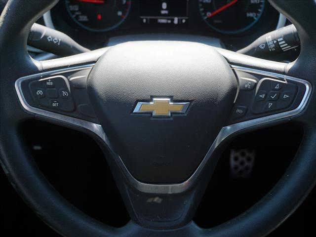 2017 Chevrolet Malibu LS - Photo 10