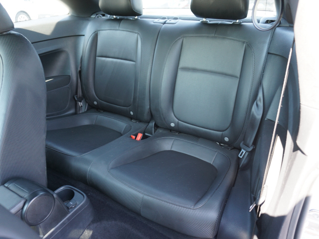 2017 Volkswagen Beetle 1.8T - Photo 10