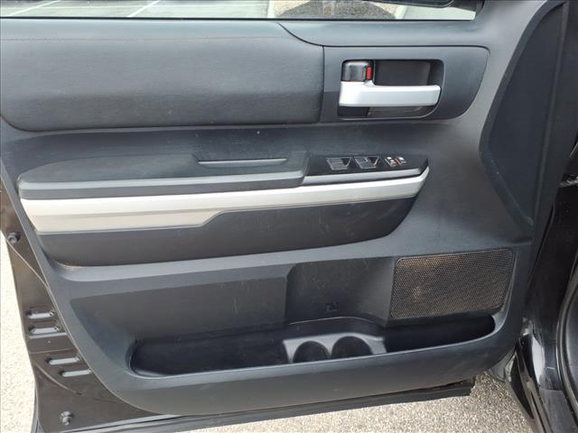 2015 Toyota Tundra SR5 - Photo 10
