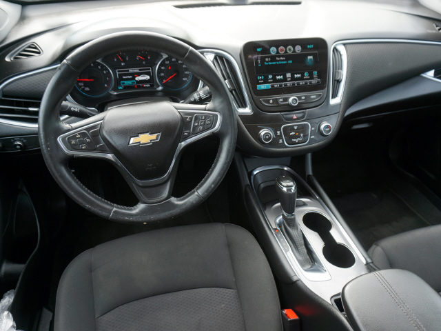 2018 Chevrolet Malibu LT - Photo 11