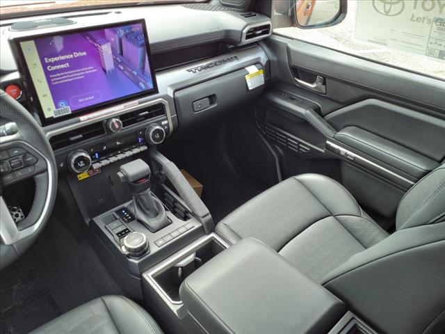 2025 Toyota Tacoma TRD Sport - Photo 11
