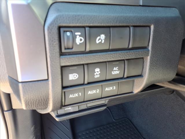 2025 Toyota Tacoma TRD Off-Road - Photo 11