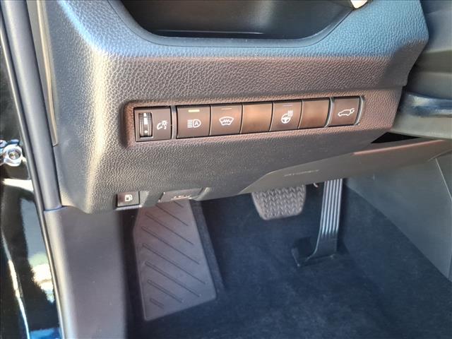2023 Toyota RAV4 Hybrid XLE Premium - Photo 11