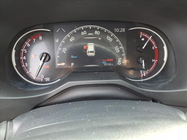 2024 Toyota RAV4 LE - Photo 12