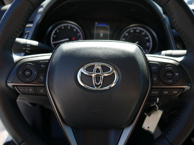 2021 Toyota Camry SE - Photo 12