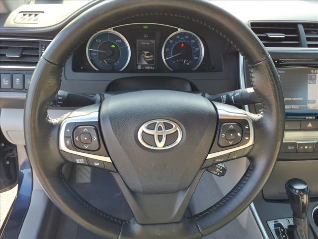 2016 Toyota Camry Hybrid LE - Photo 13