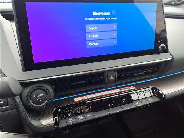 2026 Toyota Prius Limited - Photo 13