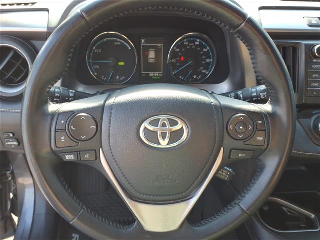 2016 Toyota RAV4 Hybrid XLE - Photo 13