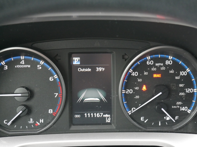 2017 Toyota RAV4 LE - Photo 13