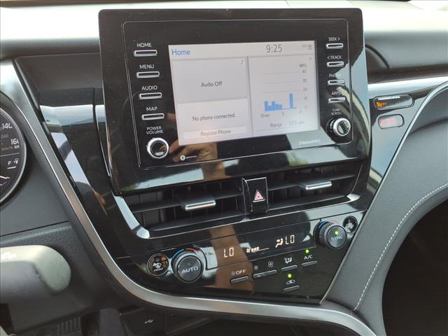 2024 Toyota Camry SE - Photo 14