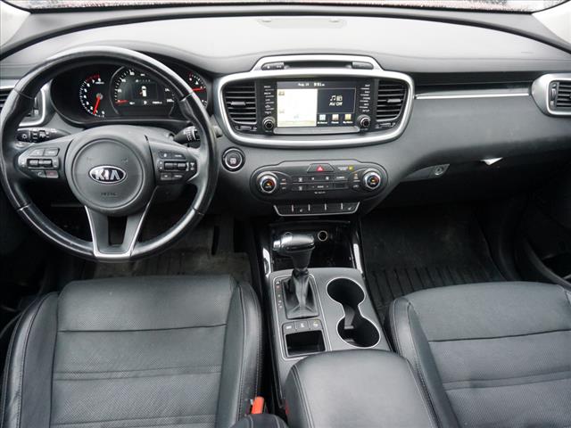 2016 Kia Sorento SX V6 - Photo 14