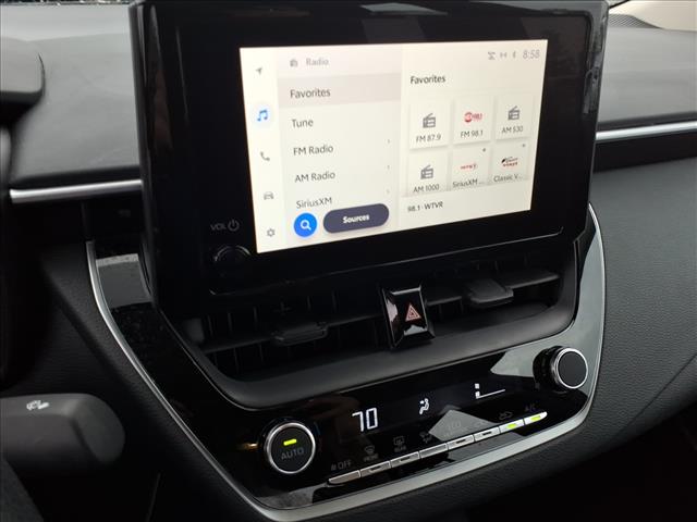 2024 Toyota Corolla LE - Photo 14