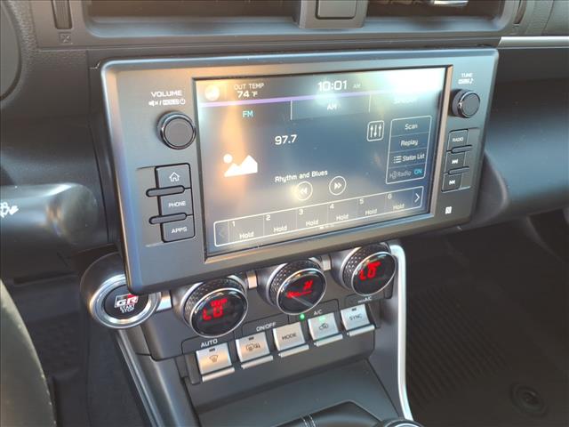 2024 Toyota GR86 Premium - Photo 14