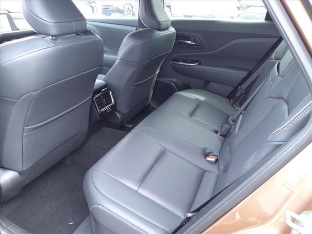 2025 Toyota Crown Signia Limited - Photo 14
