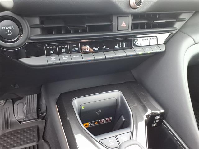 2026 Toyota Crown Platinum - Photo 14