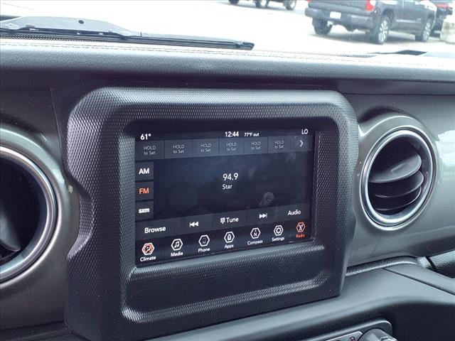 2020 Jeep Wrangler Unlimited Sahara - Photo 15
