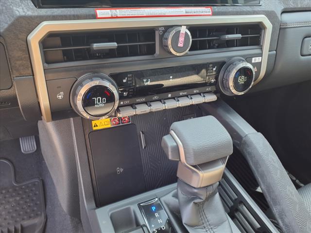 2025 Toyota Tacoma  - Photo 15