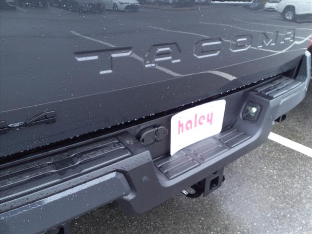 2024 Toyota Tacoma TRD Off-Road - Photo 15