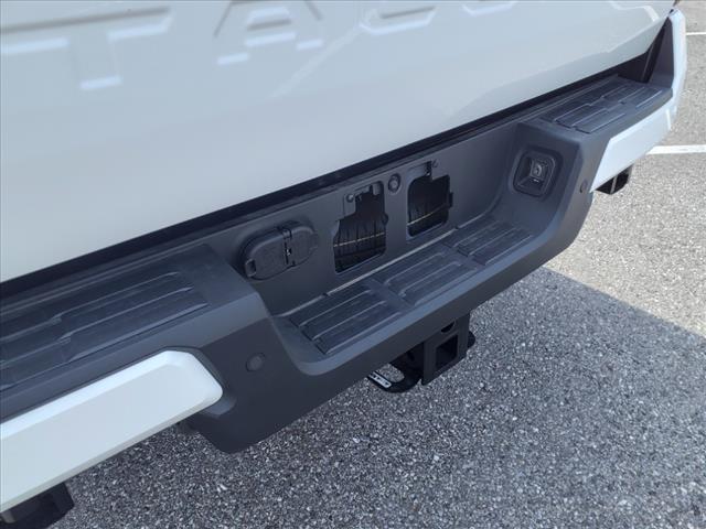 2024 Toyota Tacoma SR5 - Photo 15