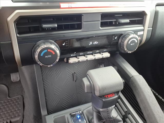 2025 Toyota Tacoma TRD Off-Road - Photo 15