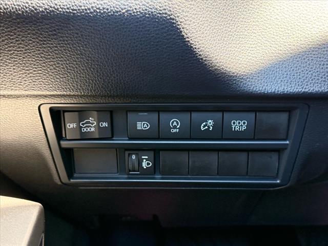 2025 Toyota Tundra SR5 - Photo 15