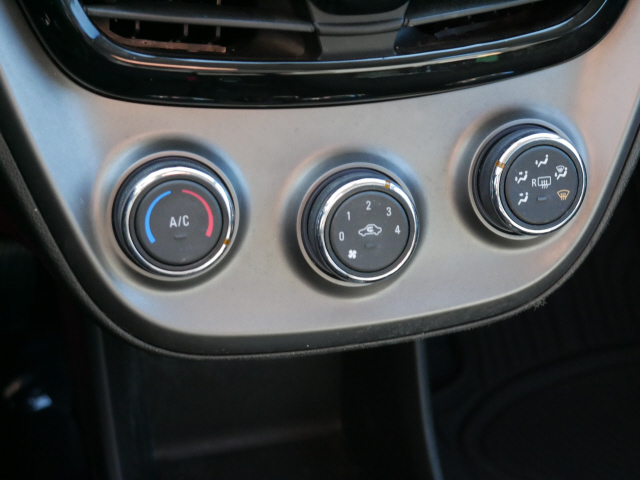 2020 Chevrolet Spark LS CVT - Photo 15