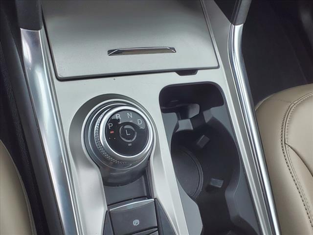 2021 Ford Explorer XLT - Photo 16
