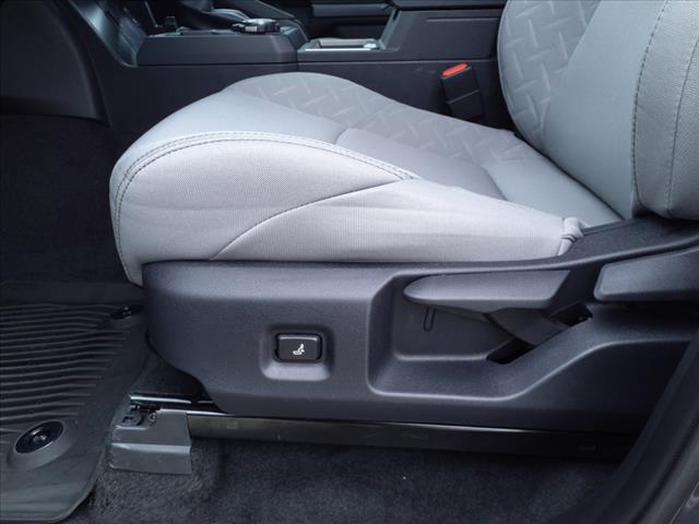 2024 Toyota Tacoma SR5 - Photo 16