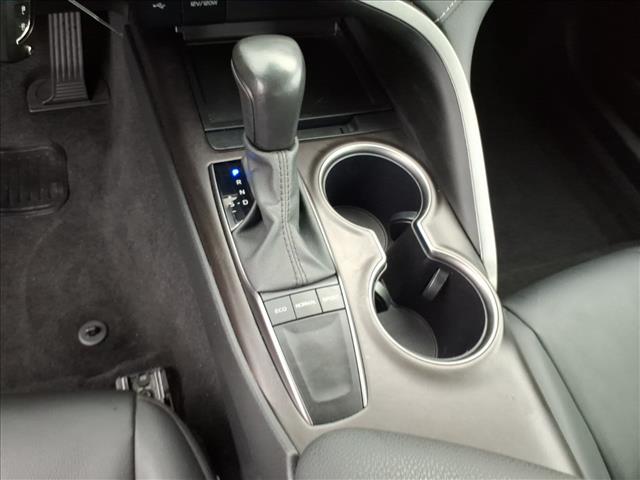 2024 Toyota Camry SE - Photo 16