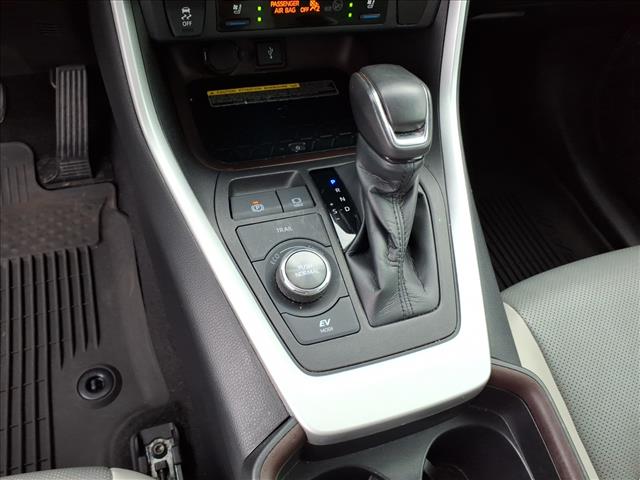 2021 Toyota RAV4 Hybrid Limited - Photo 16