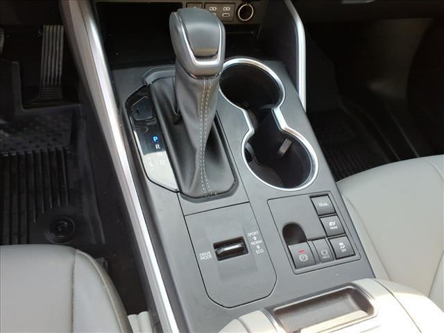 2023 Toyota Highlander Hybrid XLE - Photo 16