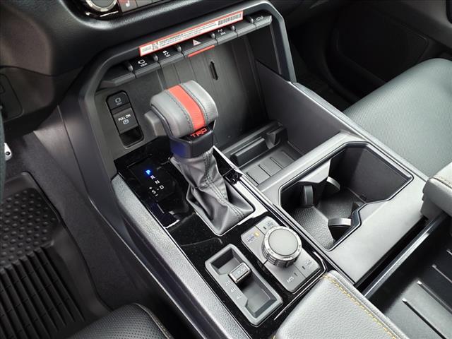 2025 Toyota Tundra SR5 - Photo 16