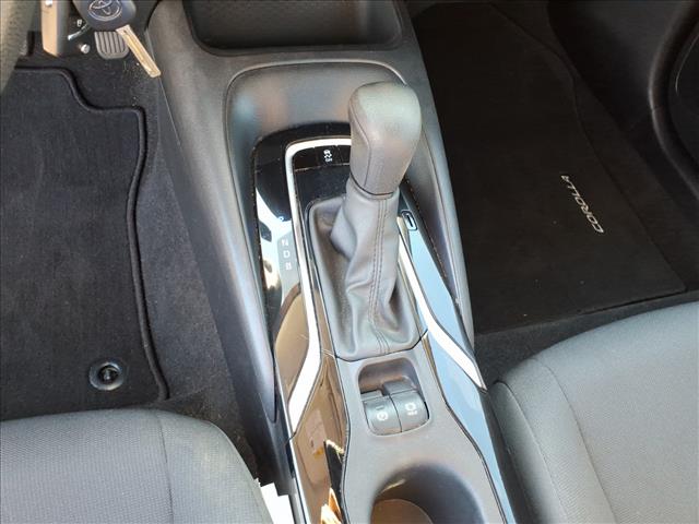 2020 Toyota Corolla LE - Photo 16