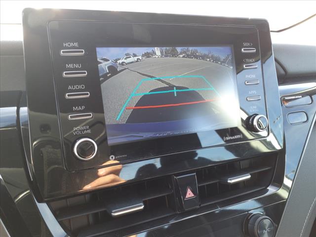 2021 Toyota Camry SE - Photo 17