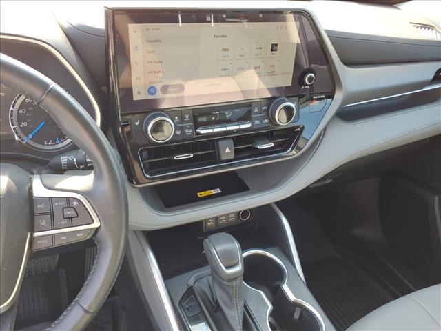 2023 Toyota Highlander Hybrid XLE - Photo 17