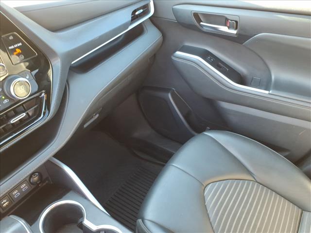 2022 Toyota Highlander XSE - Photo 17